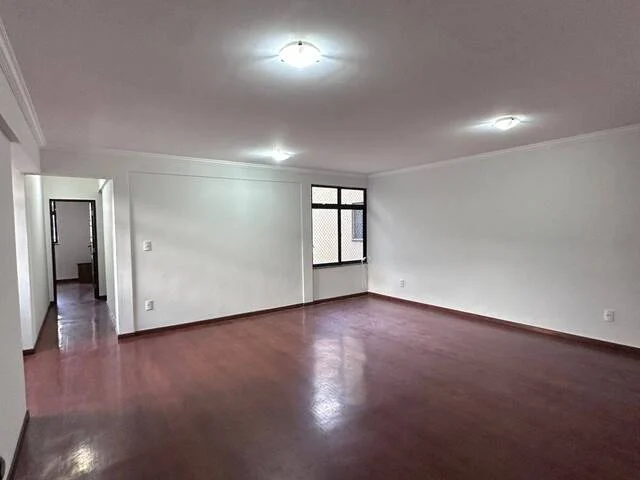 Apartamento duplex espaçoso para venda no coração de Itabirito — foto 3